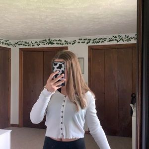 american eagle cropped shirt